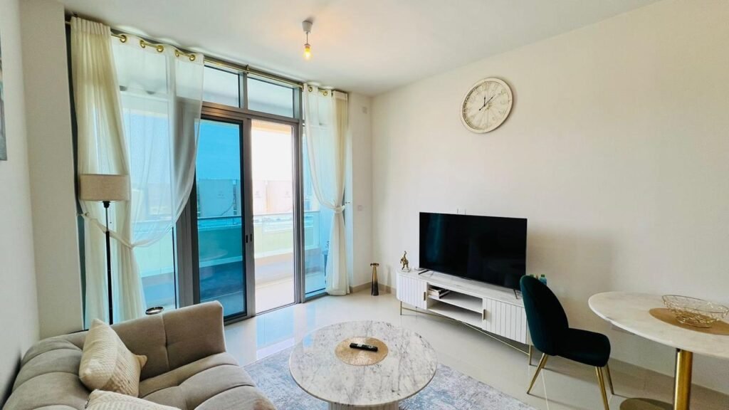 WhatsApp Image 2025-11-14 at 3.57.57 PM (2)