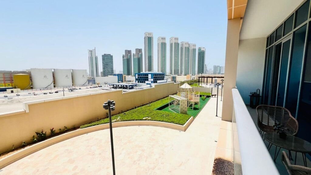 WhatsApp Image 2025-11-14 at 3.57.57 PM (3)