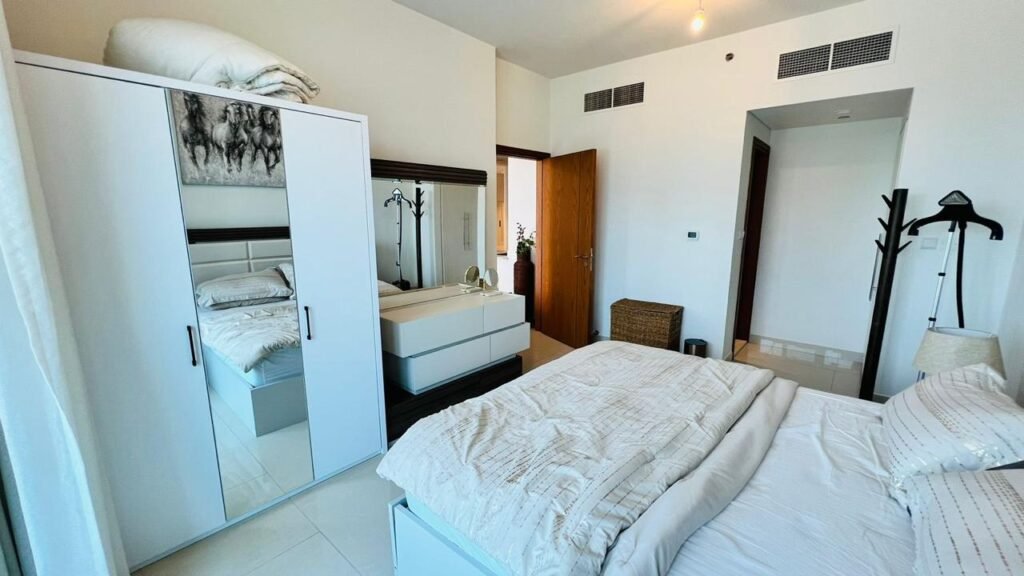 WhatsApp Image 2025-11-14 at 3.57.58 PM (4)